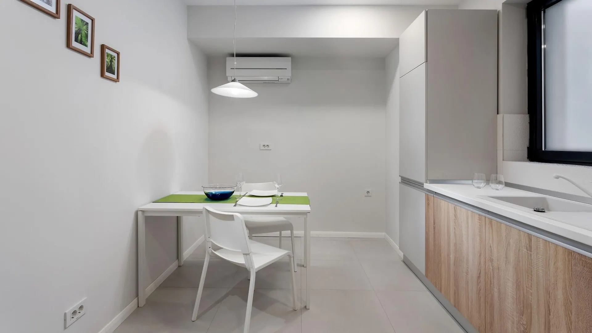 Athina Suites Hotel Bukurešť