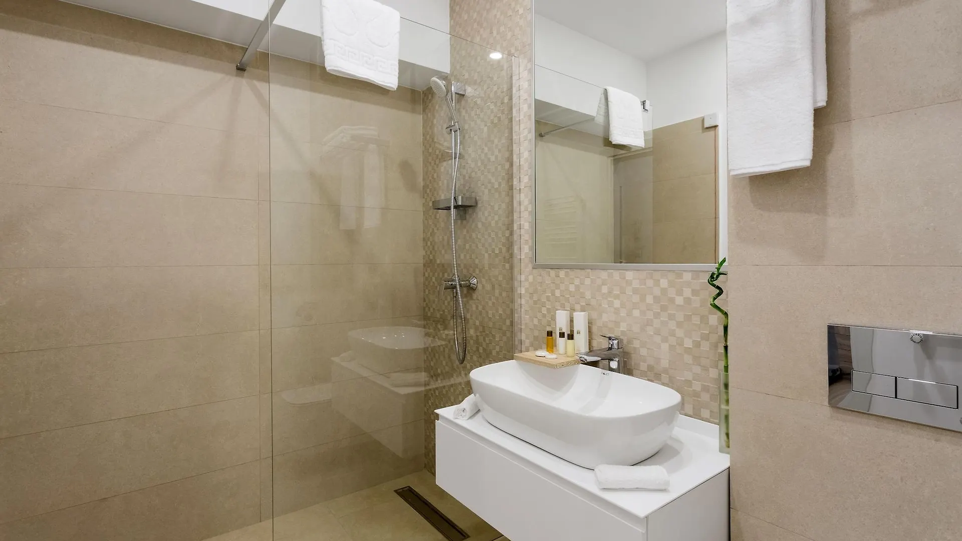 Athina Suites Hotel Bukurešť